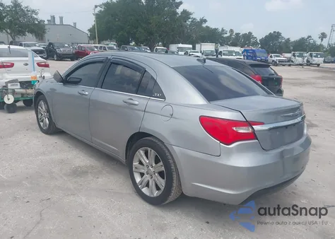 2013 Chrysler 200 Touring из США, поврежденный, VIN 1C3CCBBBXDN683451